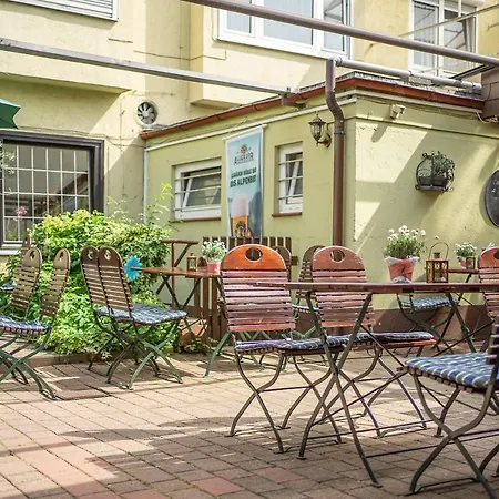 Zwehrener Hof 3*